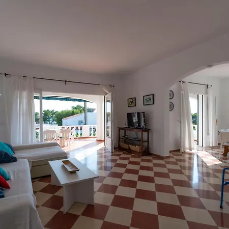 Moderne, Frische Familienvilla Allondra Santo Tomás