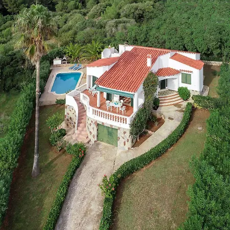 Holiday home Moderne, Frische Familienvilla Allondra *